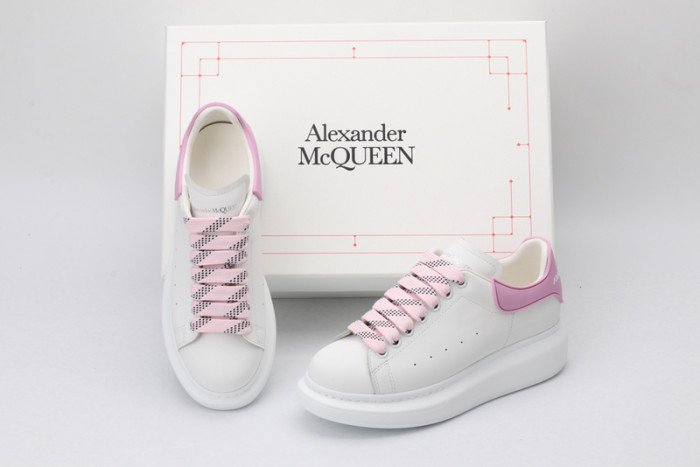alex mcqu sneakers