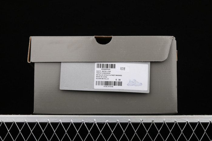 bl triple s trainers sneakers silver 042904