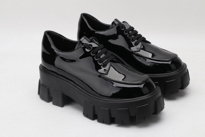 PRAD BOOTS PB-02