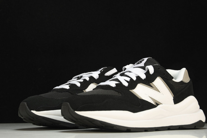 new balance 57/40 team black m5740cb
