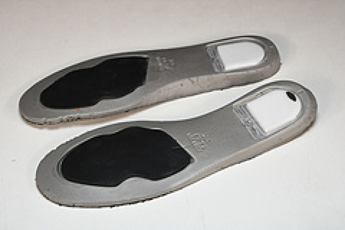 nike sb dunk low black pigeon - 883232-008