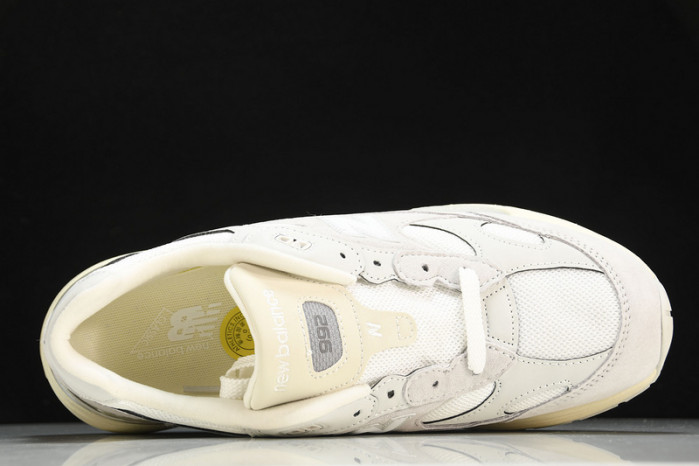 new balance 992 white silver m992md
