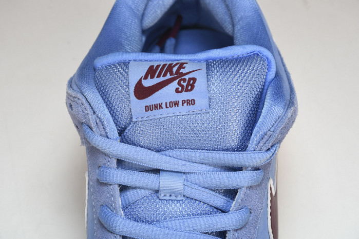 nike sb dunk low philadelphia phillies dq4040-400