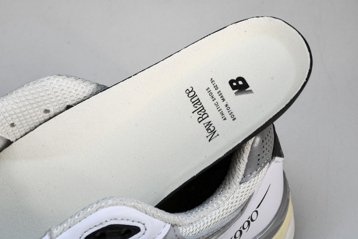 new balance 990v3 miusa teddy santis sea salt m990al3