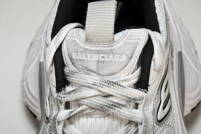 bl 10xl sneakers w2mv2 9110