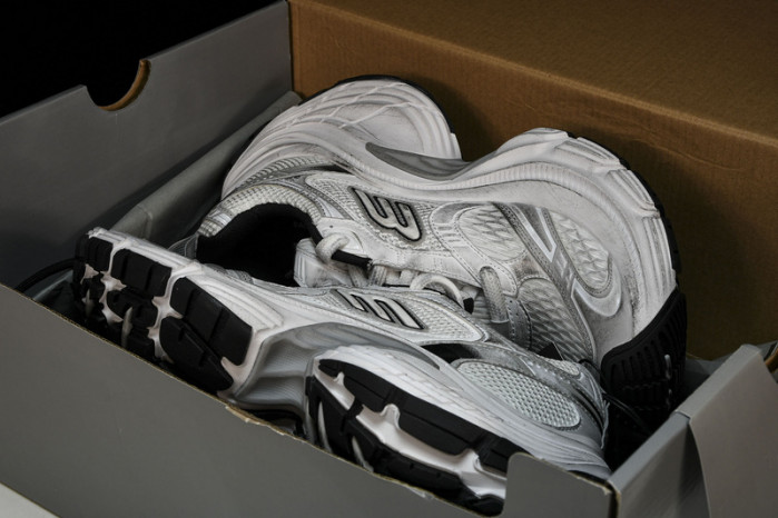 bl 10xl sneakers w2mv2 9110