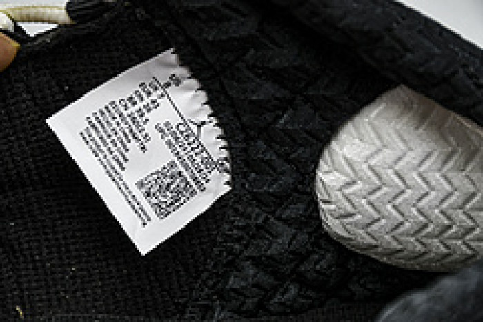 Titan x Air Jordan 23 CZ6222-001