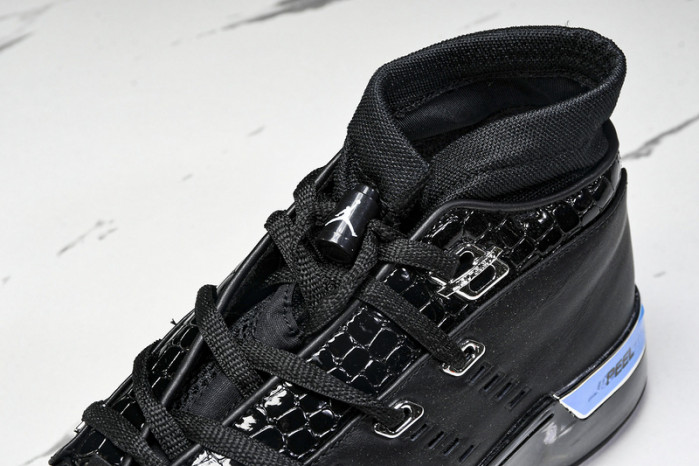Air Jordan 17 OG Low Black Chrome 303891-004