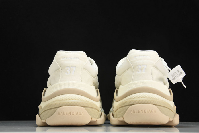 bl triple s trainers sneakers bts-13