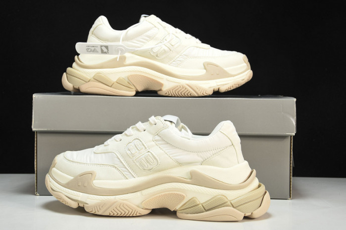 bl triple s trainers sneakers bts-13