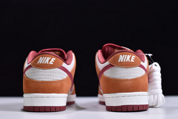 nike sb dunk low pro dark russet cedar bq6817-202