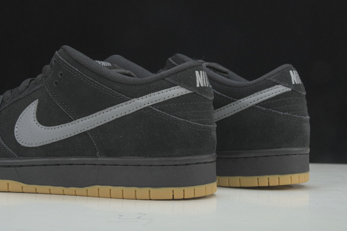 nike sb dunk low fog bo6817-010