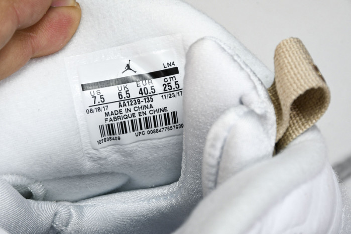 jordan 8 retro ovo white aa1239-135