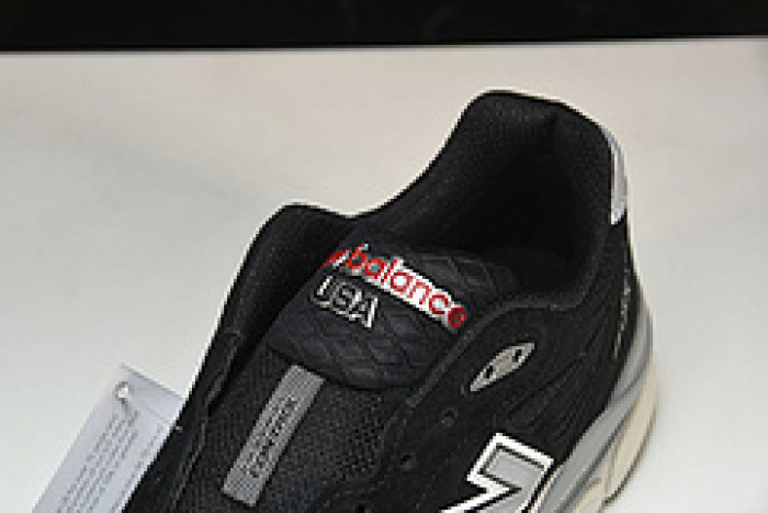 new balance 990v3 black white m990bs3