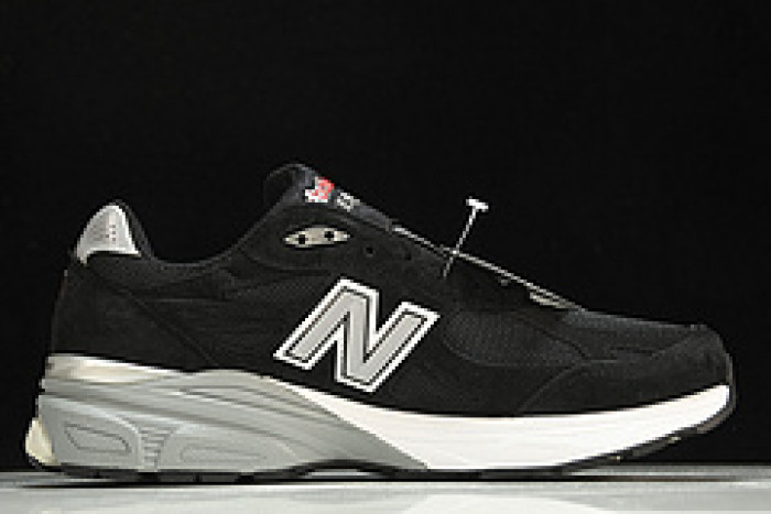 new balance 990v3 black white m990bs3