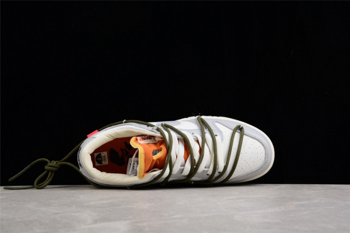 nike dunk low of lot 22 of 50 dm1602-124