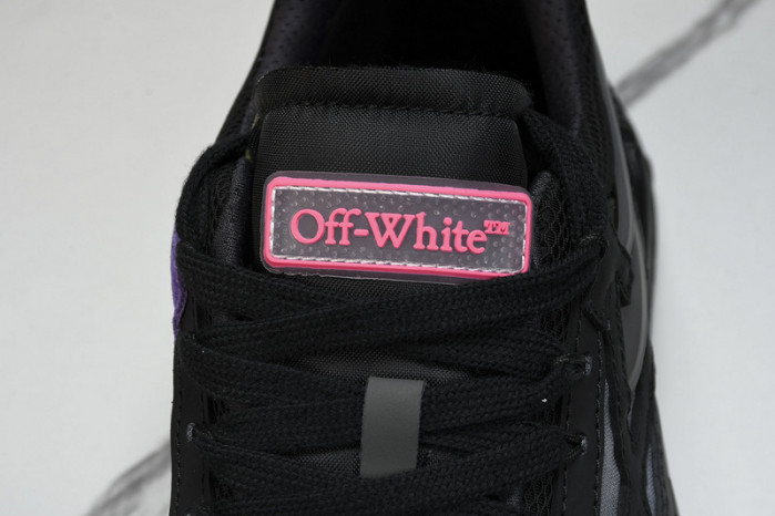 of sneakers ow-33