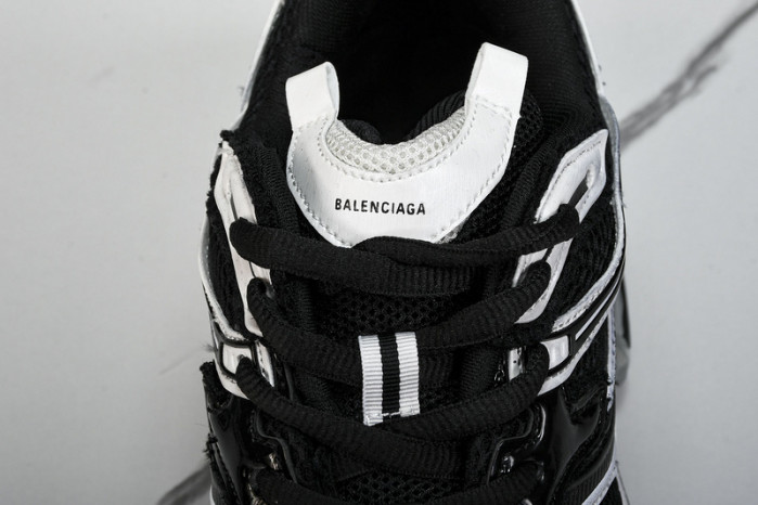 bl track trainers sneakers 779066-w3rbxp-0213