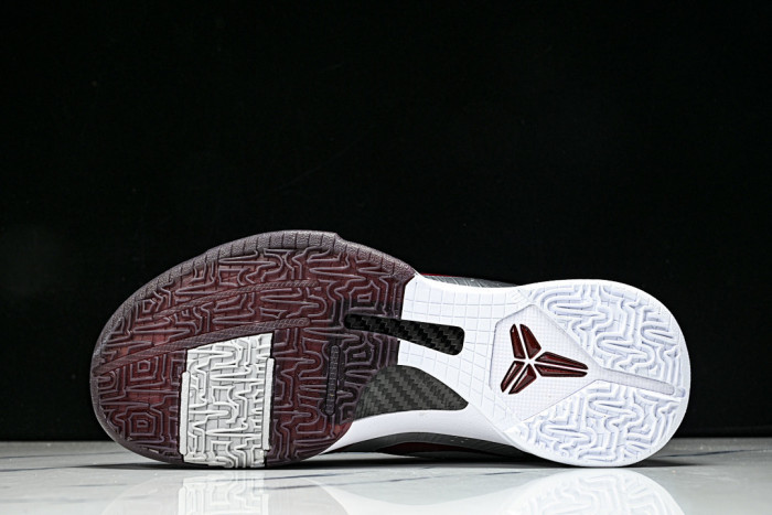 Nike Kobe 5 Protro “ Lower Merion Aces ” IM0557-001
