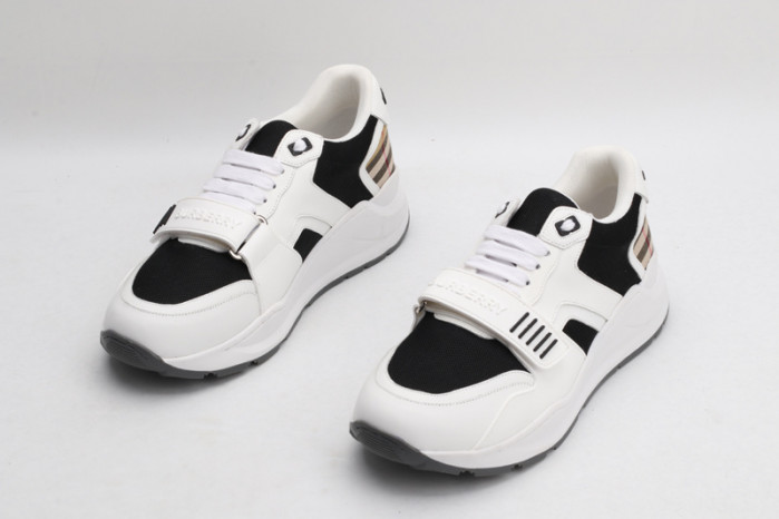 BUBERY SNEAKER