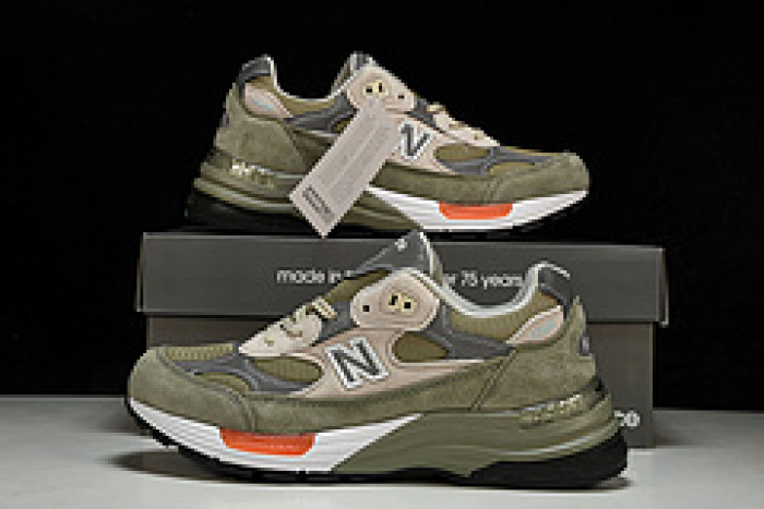 wtaps x new balance 992“olive drab“ m992wt
