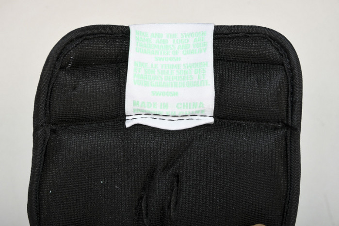 air jordan 1 retro high "green glow" dz5485-130