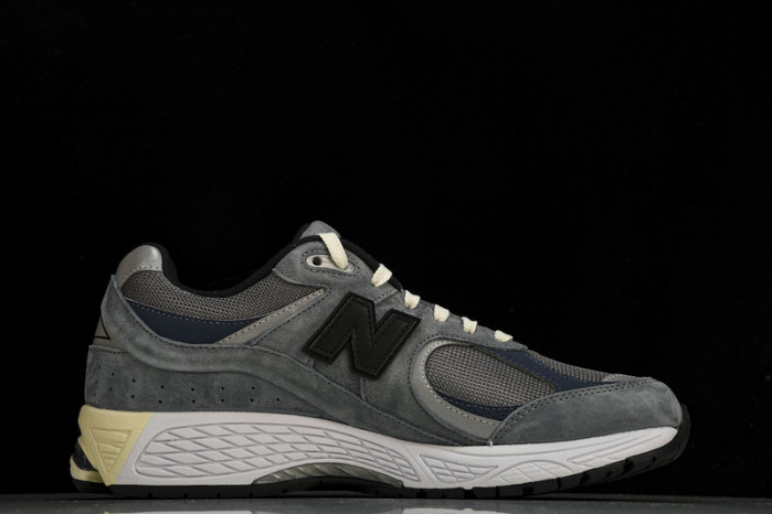 jjjjound x new balance nb 2002r m2002ru2