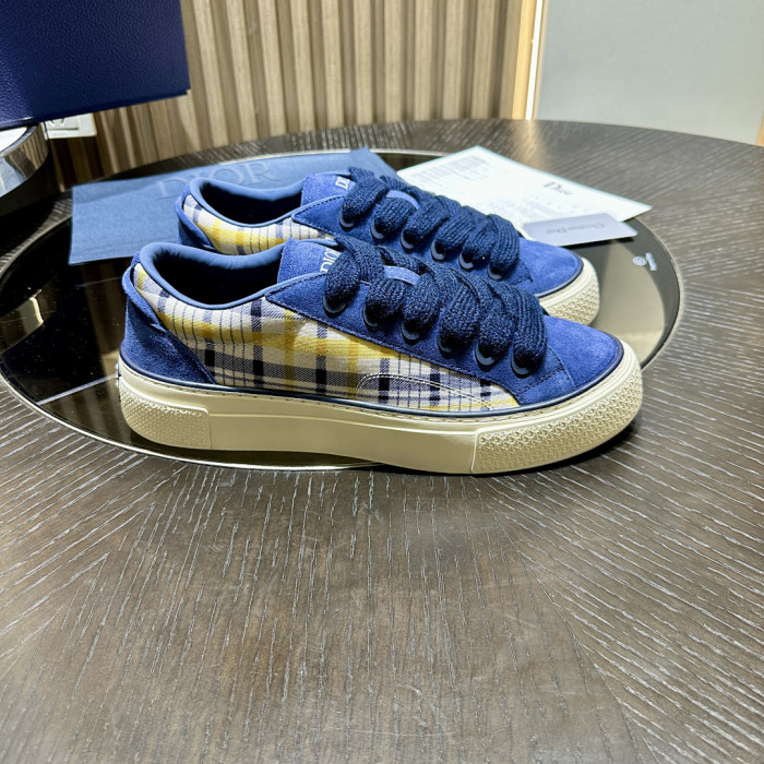 DR B33 LOW-TOP SNEAKERS DR-188