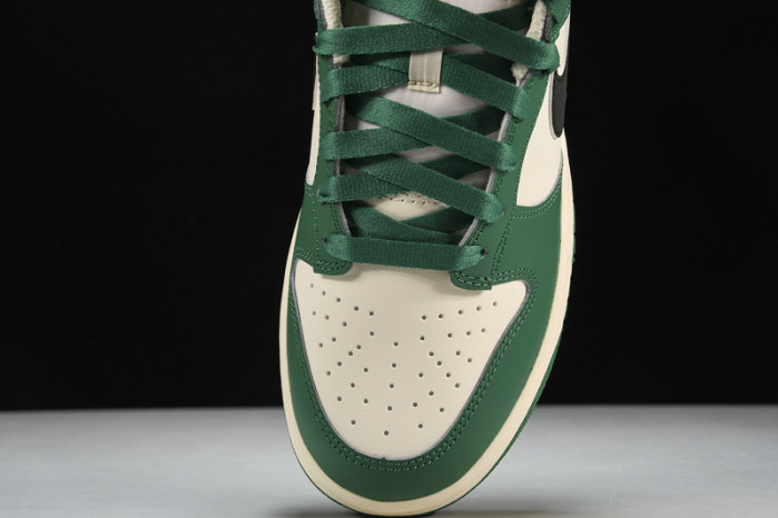 nike dunk low “lottery” dr9654-100