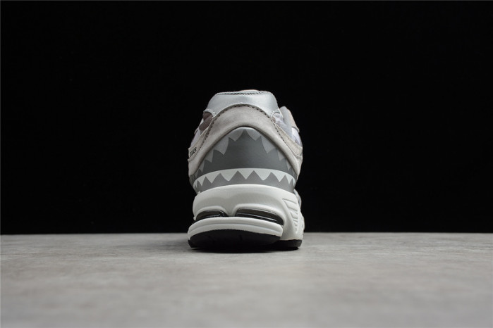 new balance 2002r bape grey m2002rbg