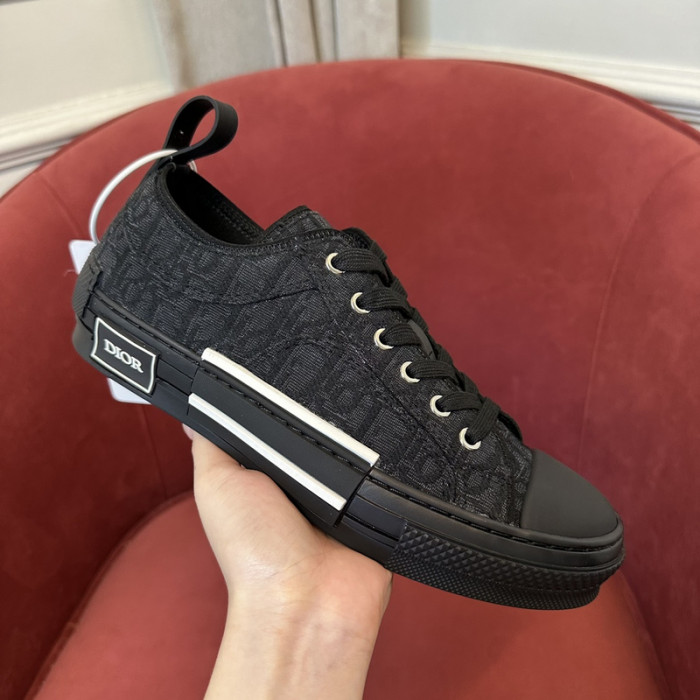 DR B23 LOW-TOP SNEAKERS DR-76