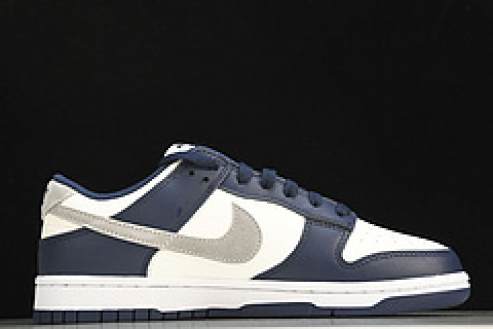 nike dunk low summit white midnight navy fd9749-400