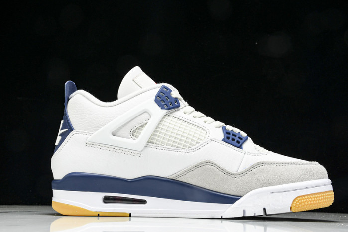Nike SB x Air Jordan 4 “Navy” DR5415-100