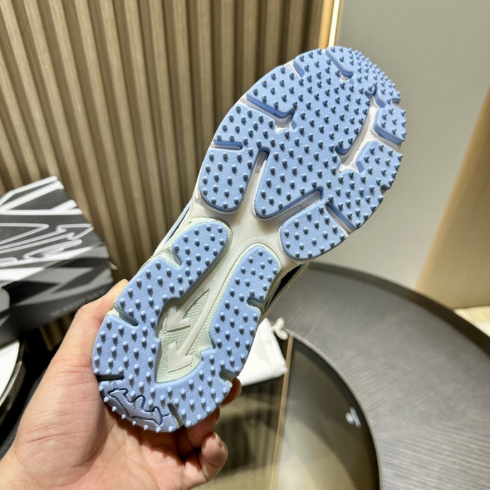 OF BE RIGHT BACK SNEAKERS OB12