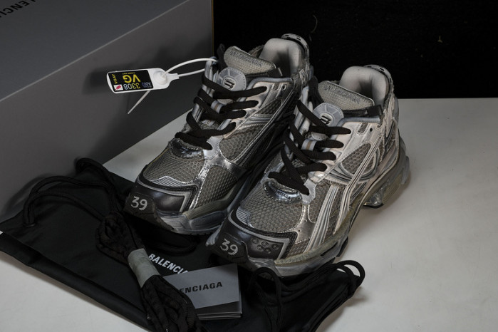 bl track trainers sneakers w3rmu 2000