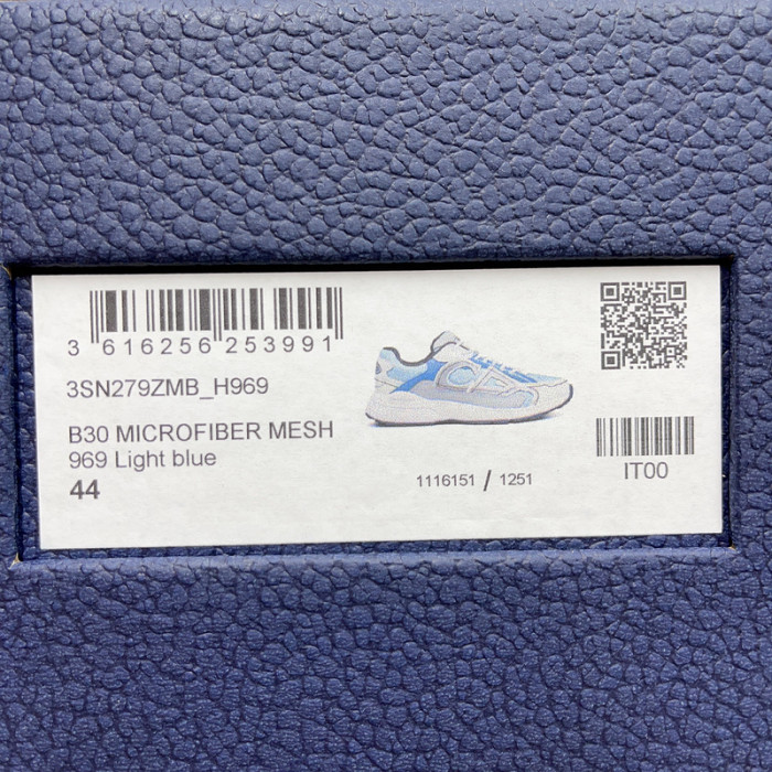 dr b30 trainer sneaker