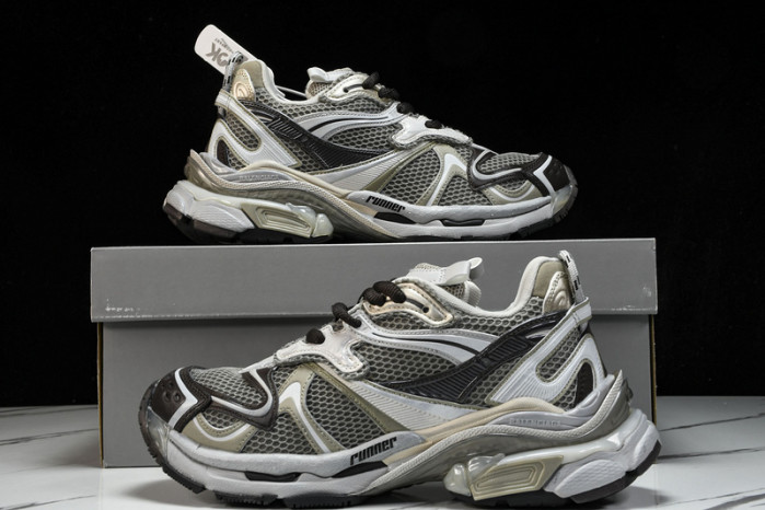 bl track trainers sneakers 779066-w3rbxp-2000