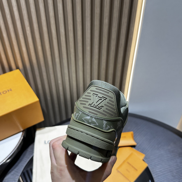 LOVT SNEAKER lv-305
