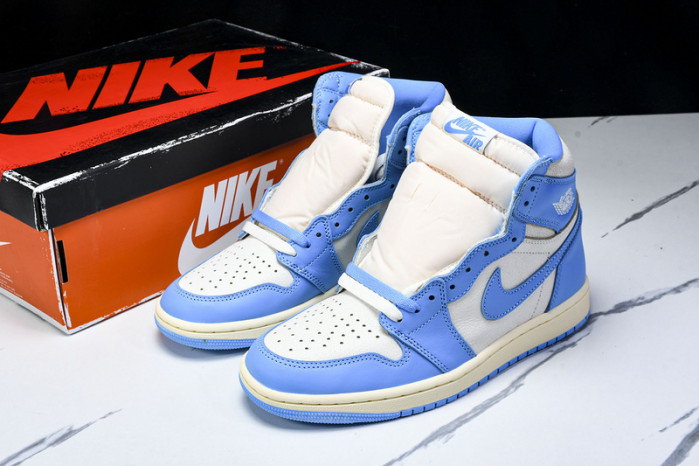 Air Jordan 1 High OG“UNC Reimagined” DZ5485-402