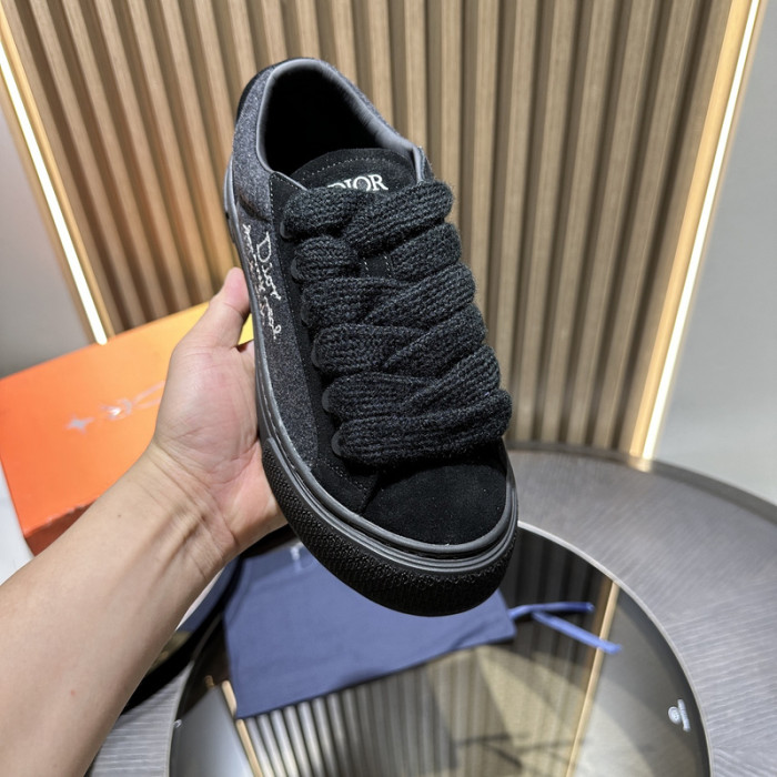 DR B33 LOW-TOP SNEAKERS DR-97