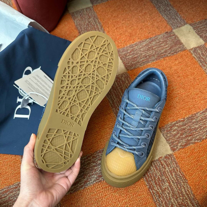 DR B33 LOW-TOP SNEAKERS DR-89