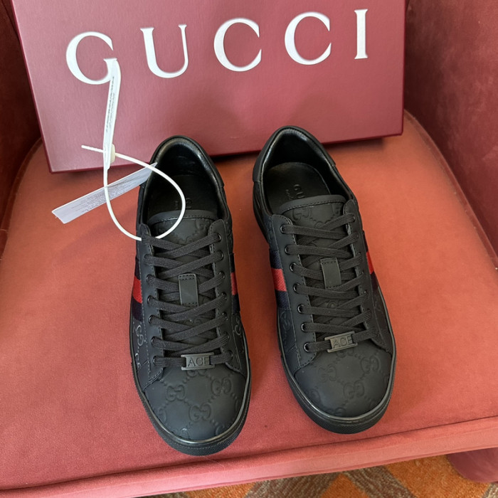 GI ACE EMBROIDERED LOW-TOP SNEAKER 90654