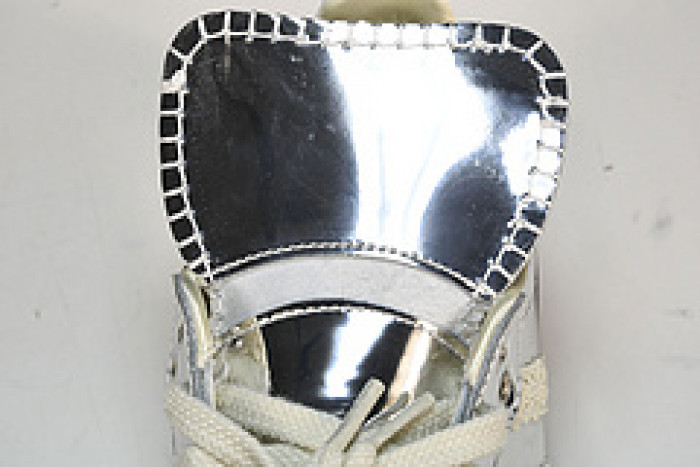 ad low-top sneaker 240506001