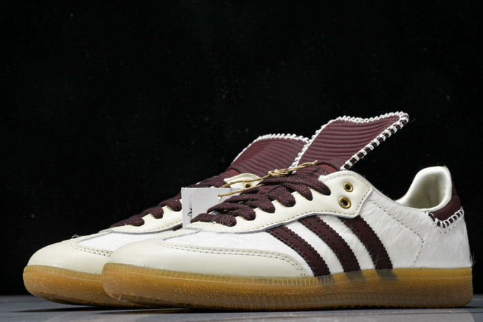 ad low-top sneaker gazelle indoor ie0586