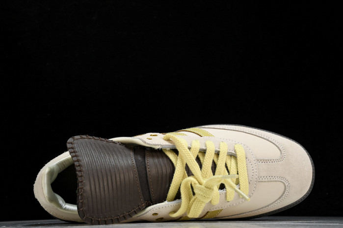 ad low-top sneaker gazelle indoor id2017