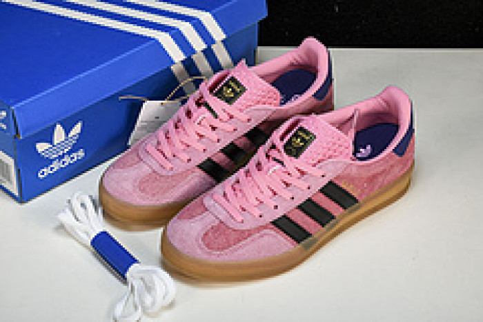ad low-top sneaker gazelle indoor ie7002