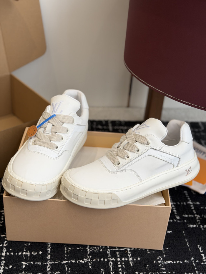 LOVT SNEAKER LV-639