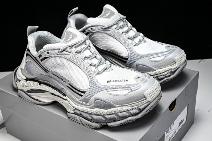 BL TRIPLE S 2 TRAINERS SNEAKERS BTS-22
