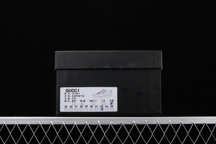 gi ace embroidered low-top sneaker h903p112