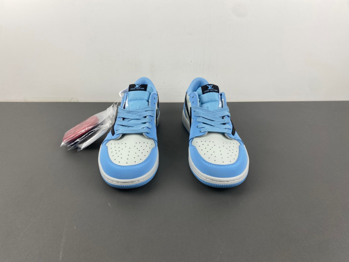Travis Scott x Air Jordan 1 Low DM7866-107